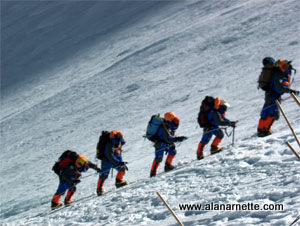 2002 American Women's Team going up from C3