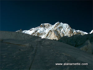 Morning sun up the Khumbu