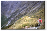 Almost to Mackinnon  Shelter with the Clinton River Valley down below (39kb)